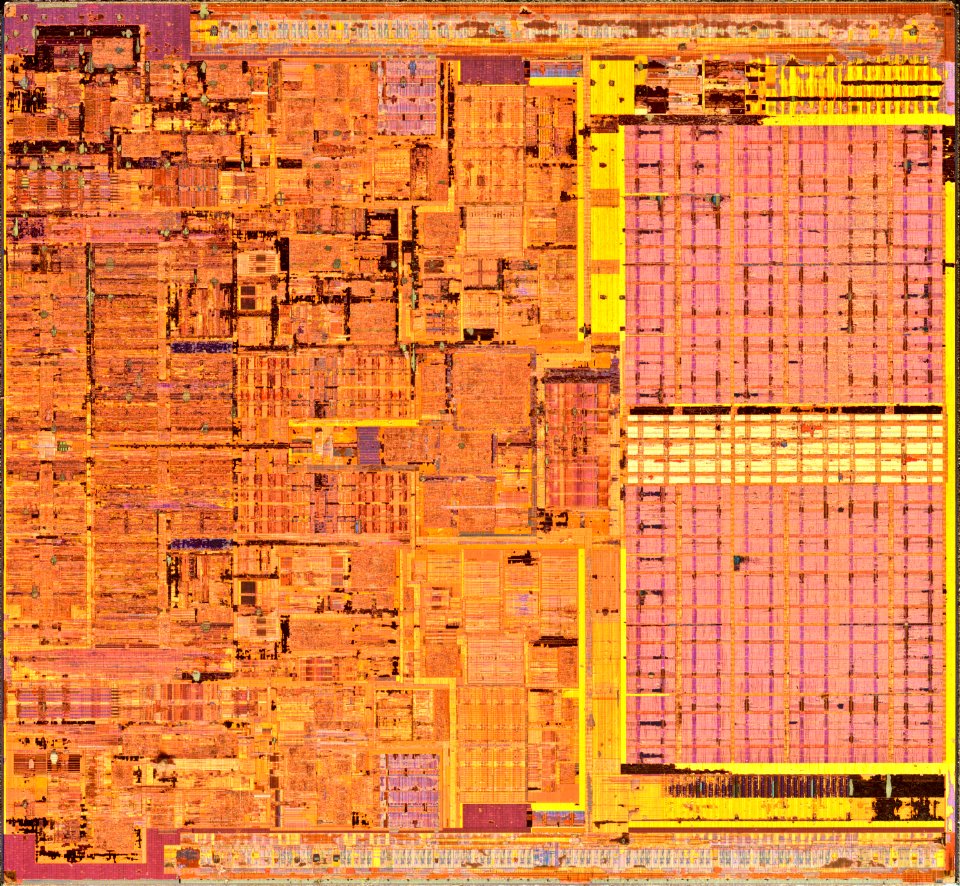 Intel Wolfdale-3M die shot (E7400) during etching - external light - high resolution - stitched