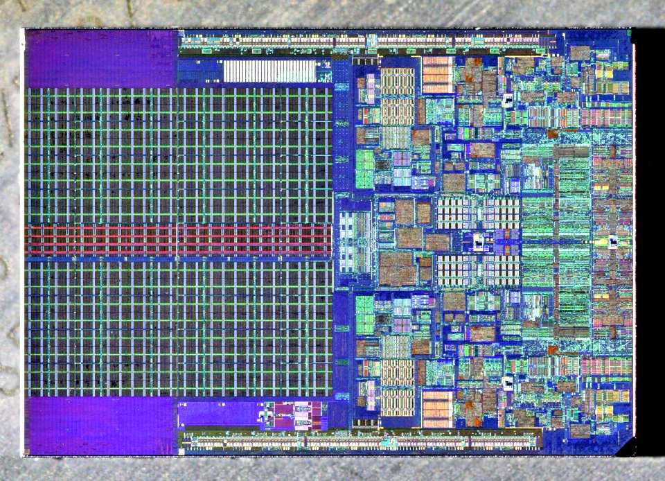 Intel Wolfdale die shot (E8400) etched