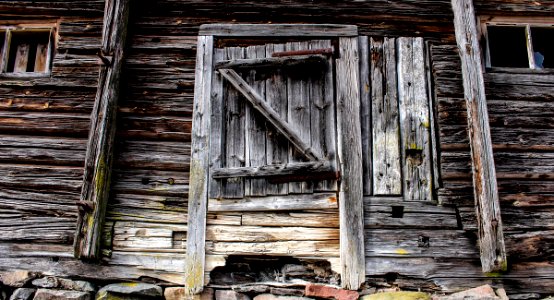 Shit door