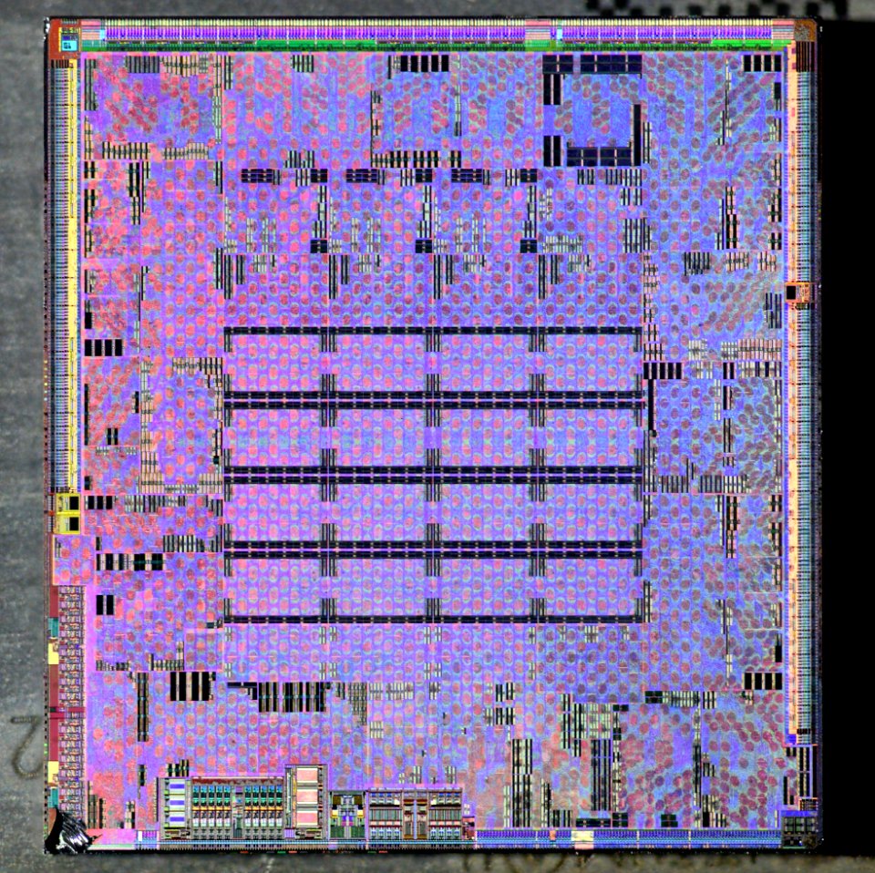 ATI RV670 die shot