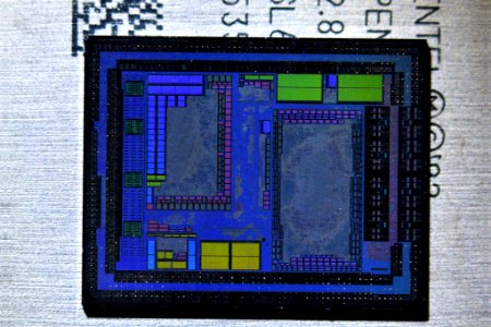Cisco switch management IC 2 die shot