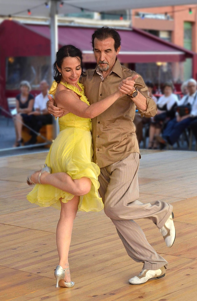 Dance argentine tango couple