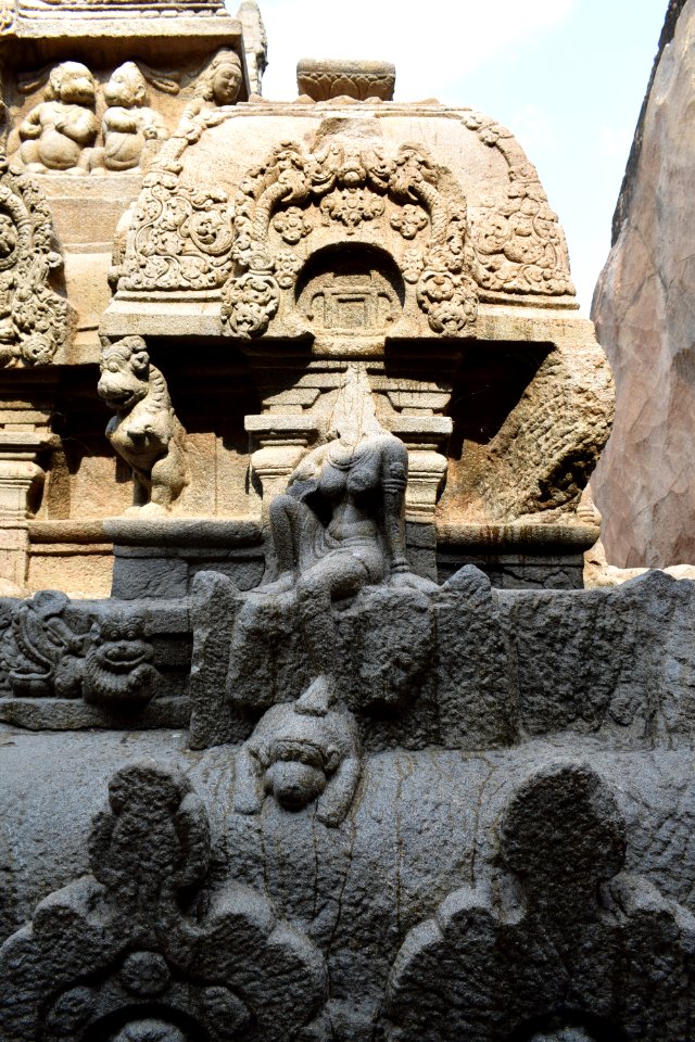Kalugumalai Vettuvan Koil
