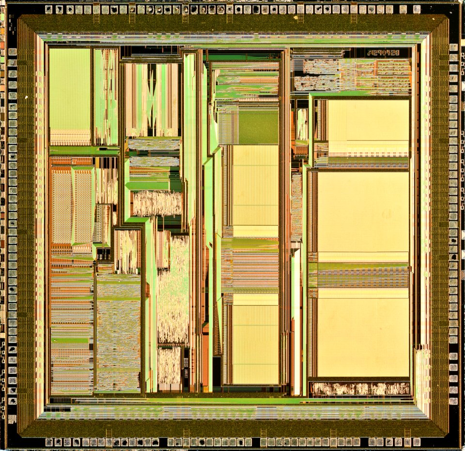 AMD AM29040 die shot - stitched (5x magnification) external light
