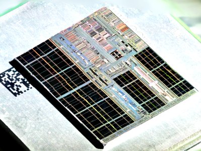 HP PA-8700 die shot - etched