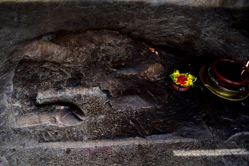 Thirumalapuram rock cut temple