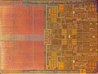 Intel Conroe (Core 2 Duo) die shot - high resolution - stitched external light
