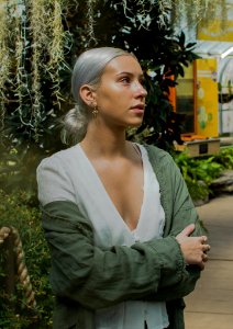DSC 6880FB