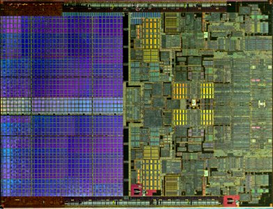 Intel Conroe (Core 2 Duo) die shot - high resolution - stitched external light