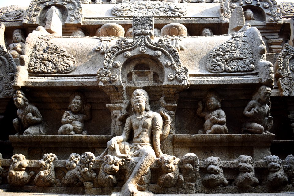 Kalugumalai Vettuvan Koil