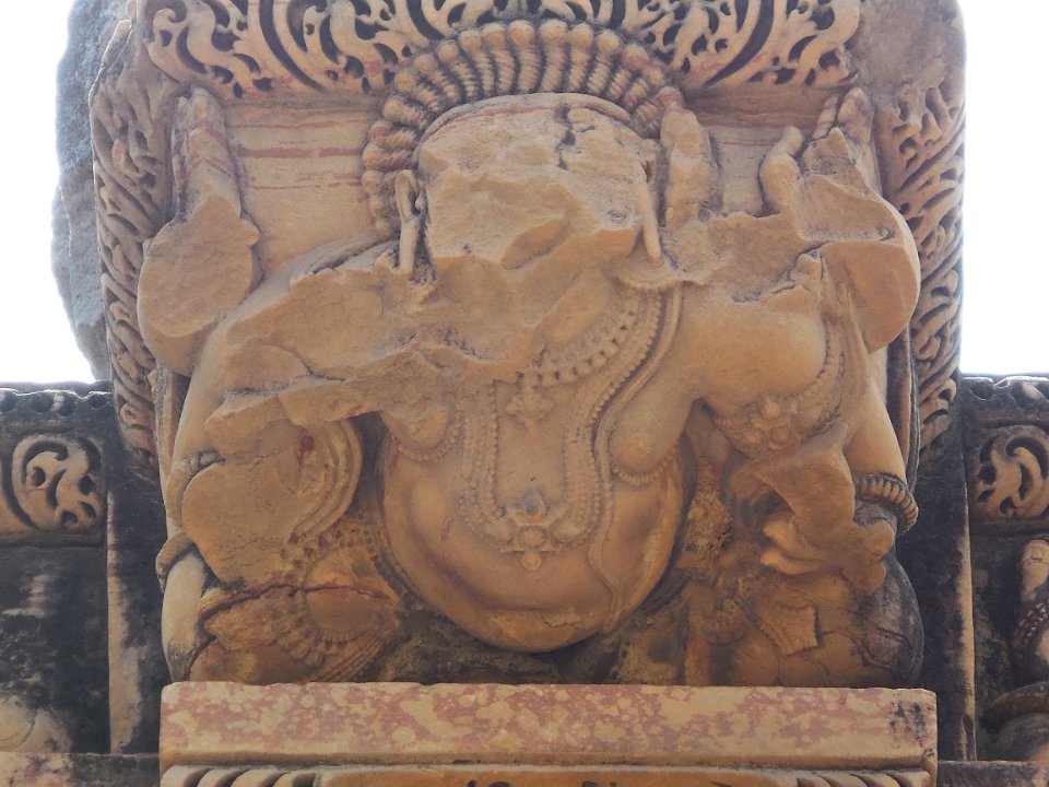 Dhruva Stambha Hindu temples Delhi
