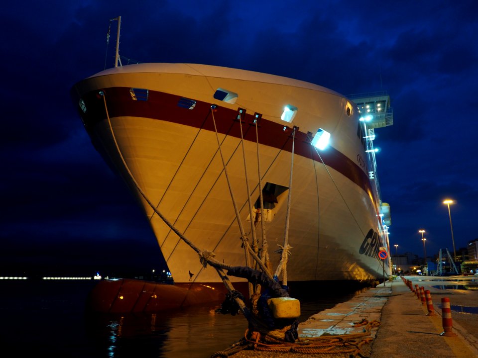 Winter 2020 - CRUISE EUROPA - Old port of Patras