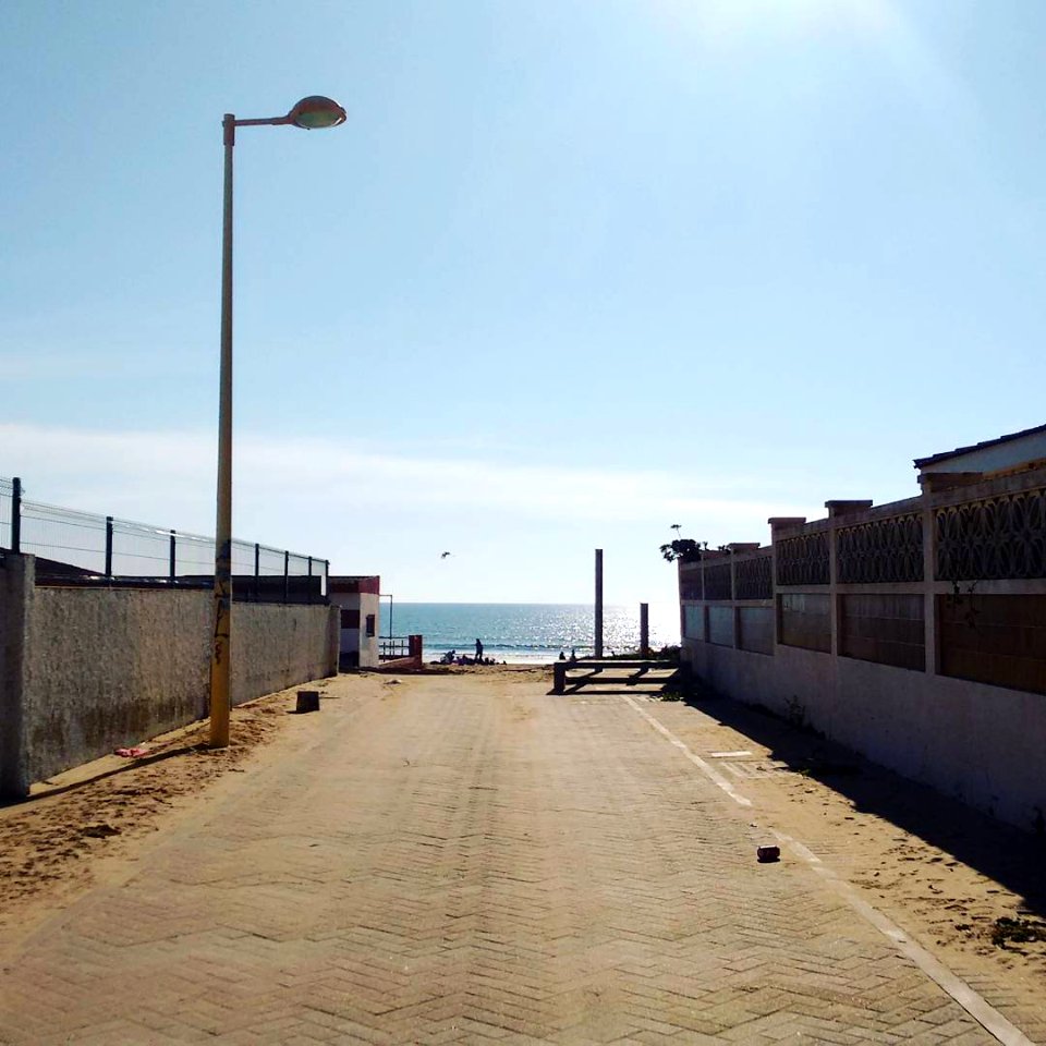 En pleno invierno encuentro mi lugar preferido.... Cualquiera con mar. Punta Umbría - Huelva #España #playa #costa #documentary #documentaryphotography #explore #discover #sand #winter #visualsoflife