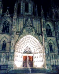 Catedral de #Barcelona #España #documentaryphotography #visualsoflife #livefolk photo