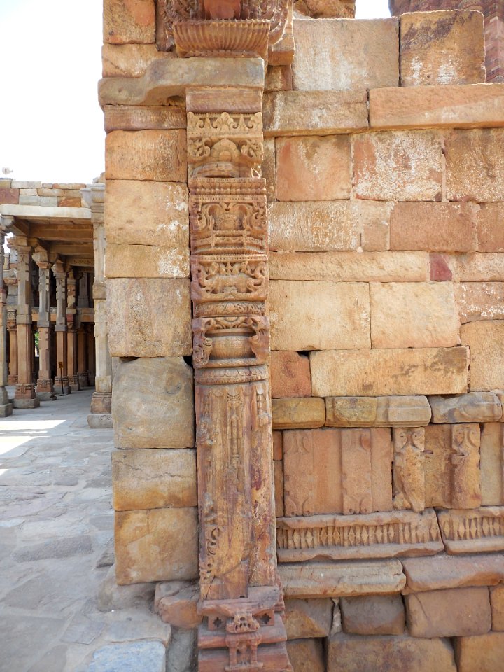 Dhruva Stambha Hindu temples Delhi