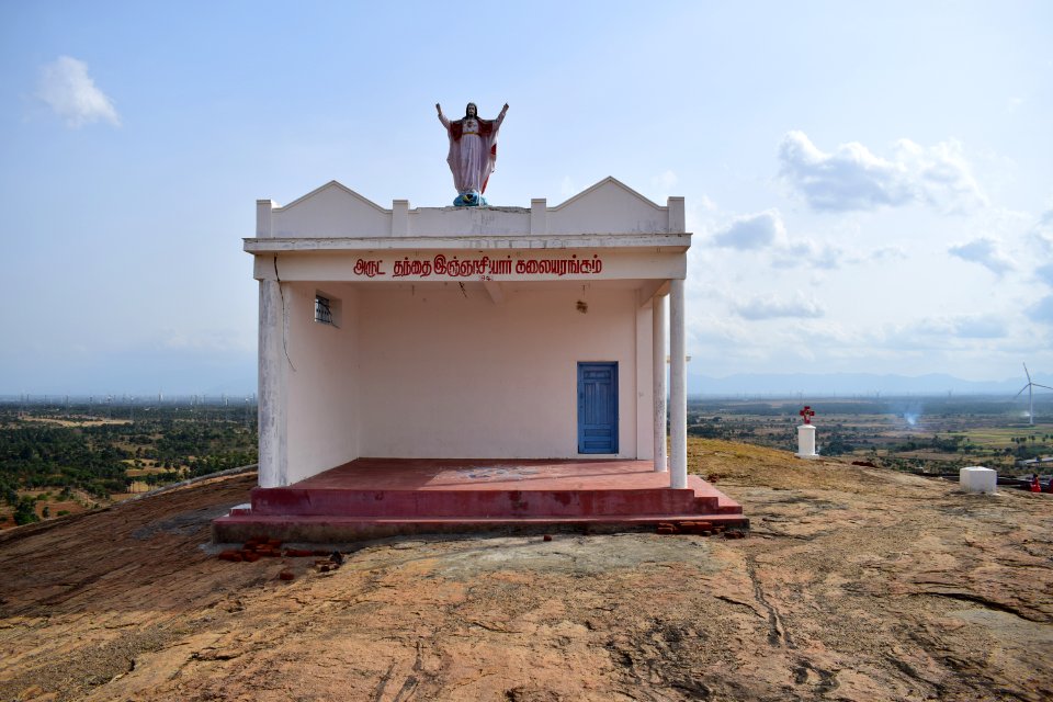 Thirumalapuram rock cut temple