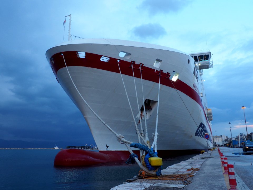 Winter 2020 - CRUISE EUROPA - Old port of Patras