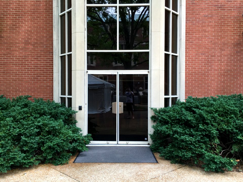 Kirkland Door (no wheelchair opener)