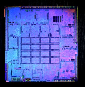 ATI R600 (Radeon HD 2900 XT / PRO / GT) die shot
