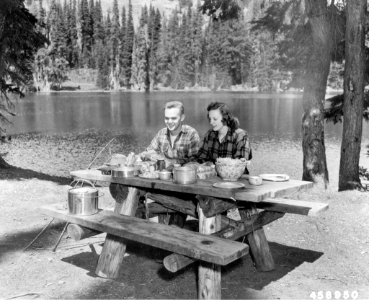 19490812-FS-Gifford Pinchot-LJP-456950