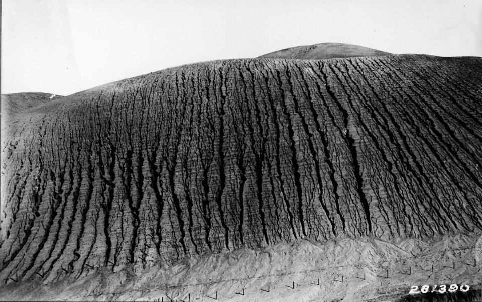 19321027-FS-California-FGR-281390
