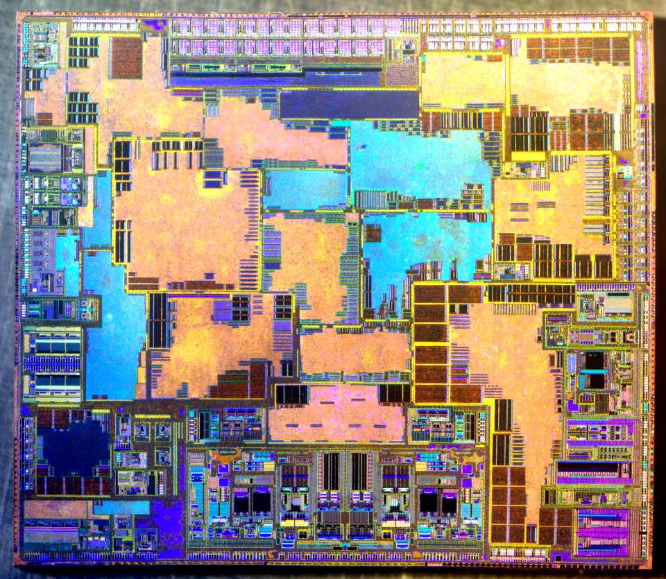 Broadcom BCM7019 STB SoC die shot