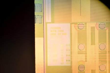 HP PA-8700 - top metal - text - brightfield - 20x