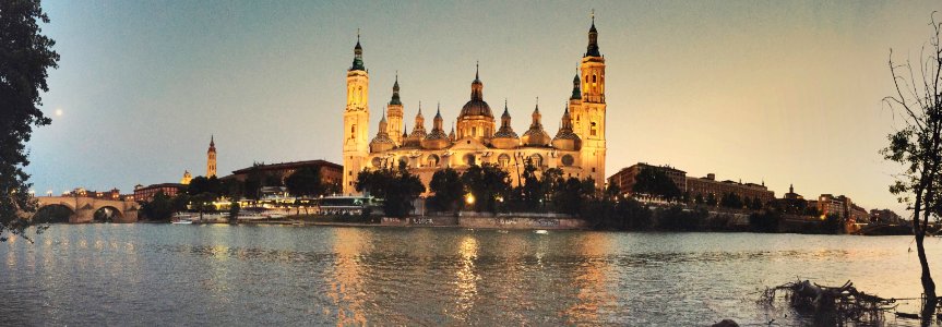 El Pilar, Zaragoza