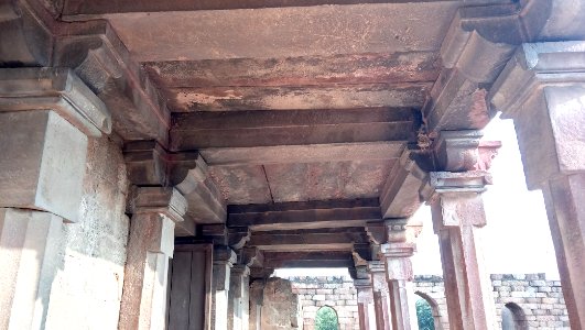 Sultangarhi tomb