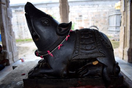 Manimoorthiswara Uchishta Ganapaty temple Tirunelveli