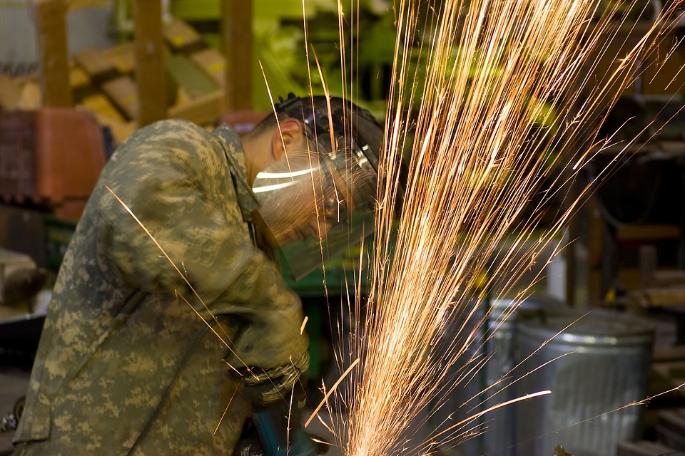 Grinder labor build photo