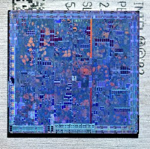 Nvidia G71 die shot