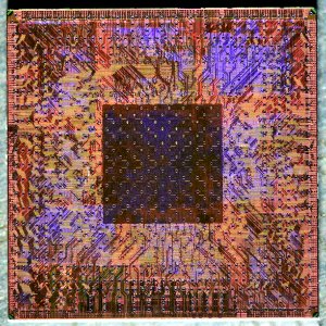 ATI RV350 die shot (top metal)