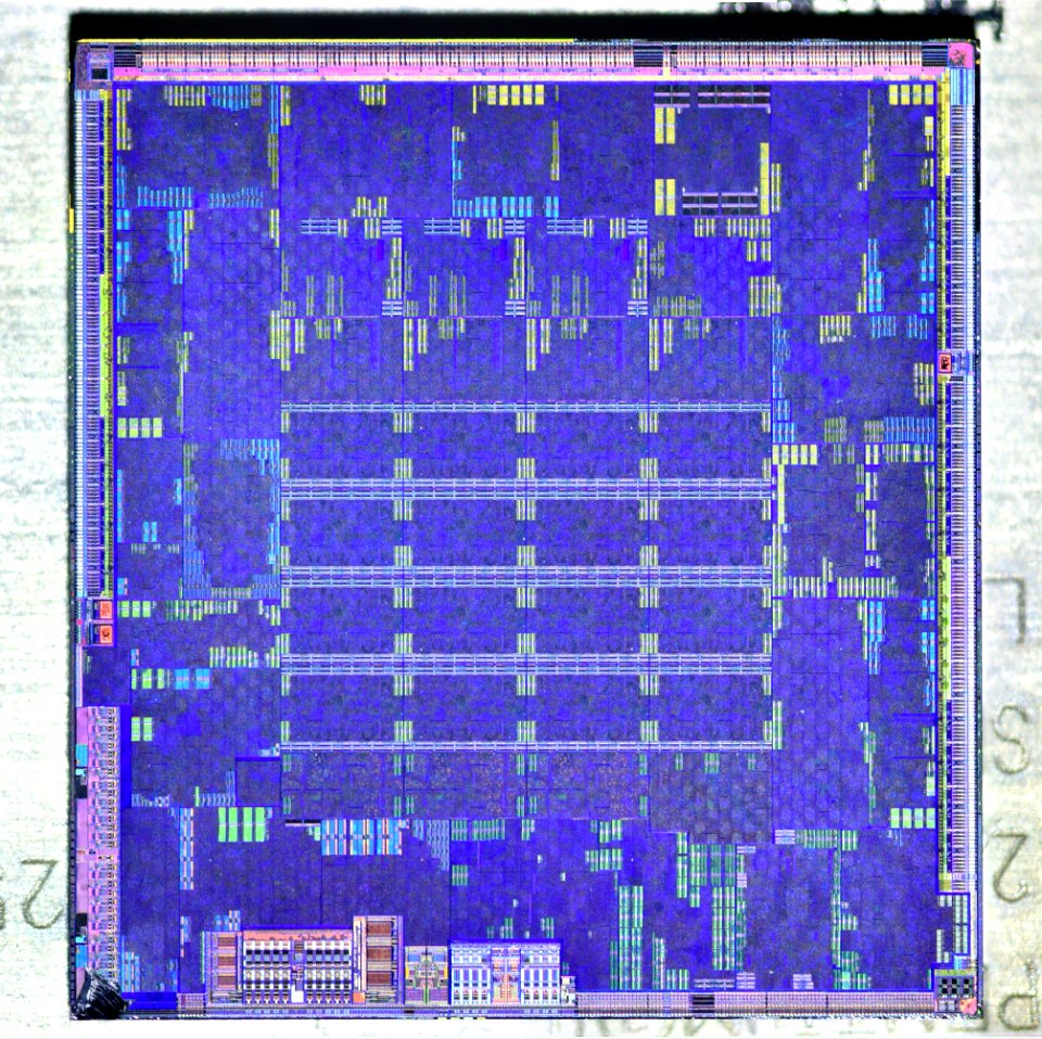 ATI RV670 die shot