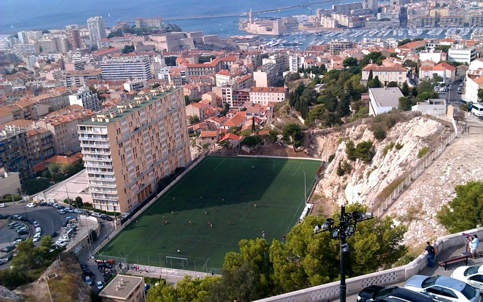 Stade De Tellene
