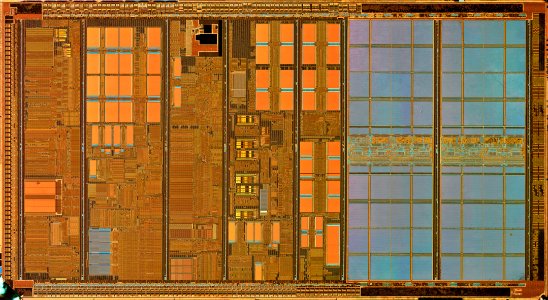 AMD Barton die shot - high resolution - stitched
