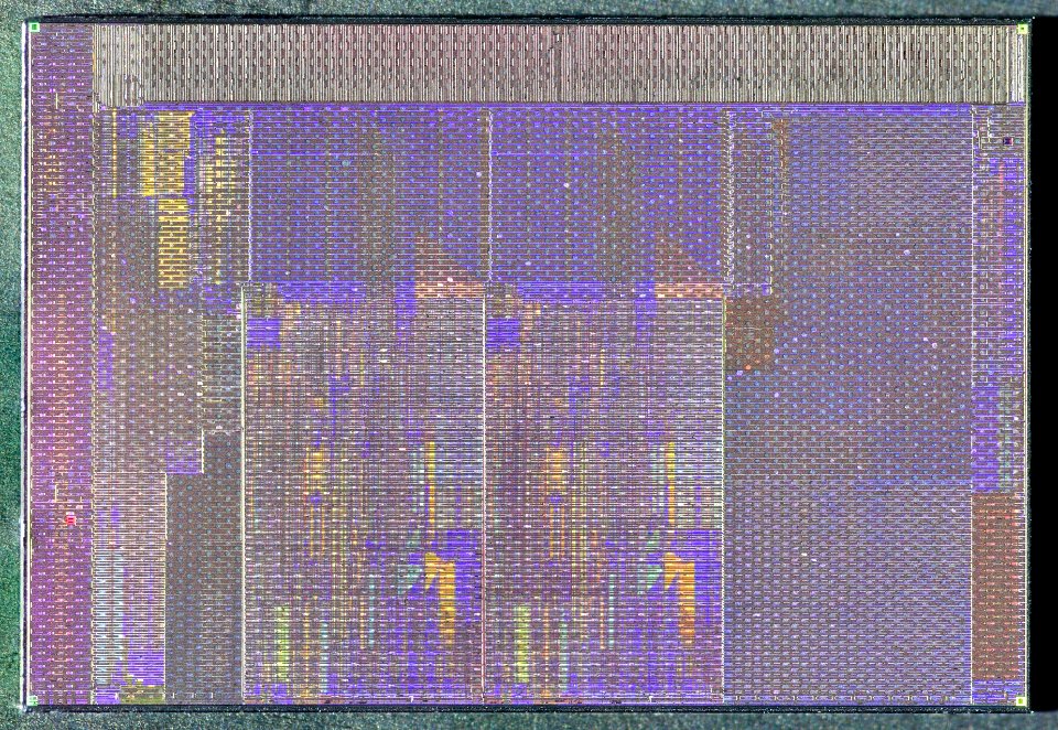 Intel Sandy Bridge 2C-GT1 die shot - top metal