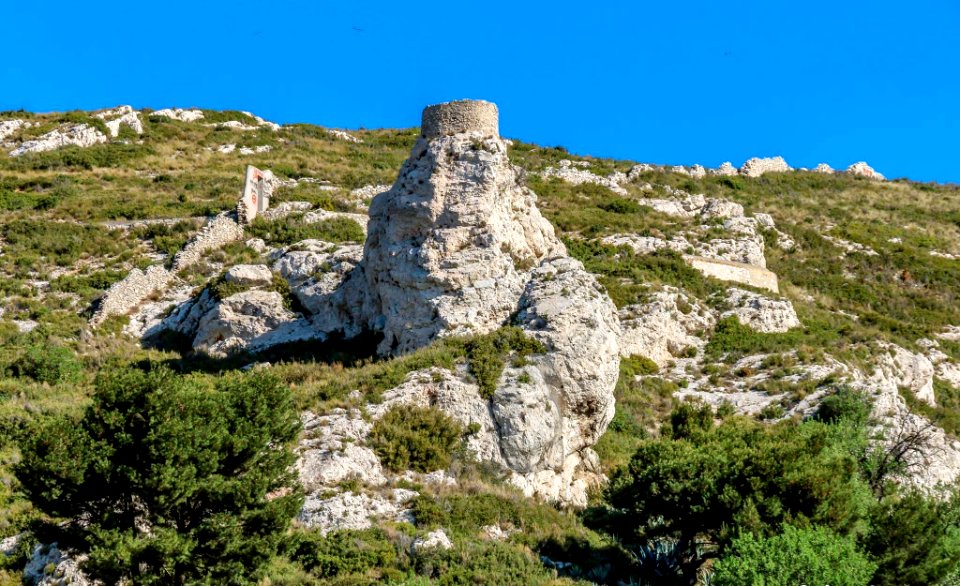 Estaque - Tour Du Hameau Bovis