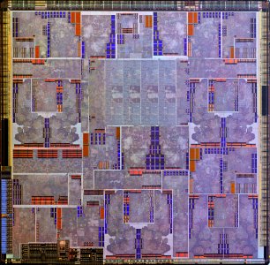 Ati R580+ High resolution (stitched) die shot