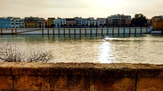 Empezando el ocaso en el Canal de Alfonso XIII