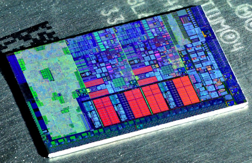 Intel Sandy Bridge 2C-GT1 die shot