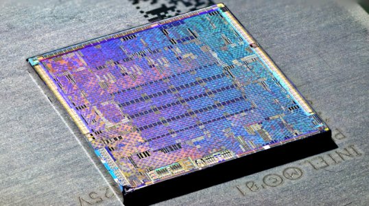 ATI RV670 die shot