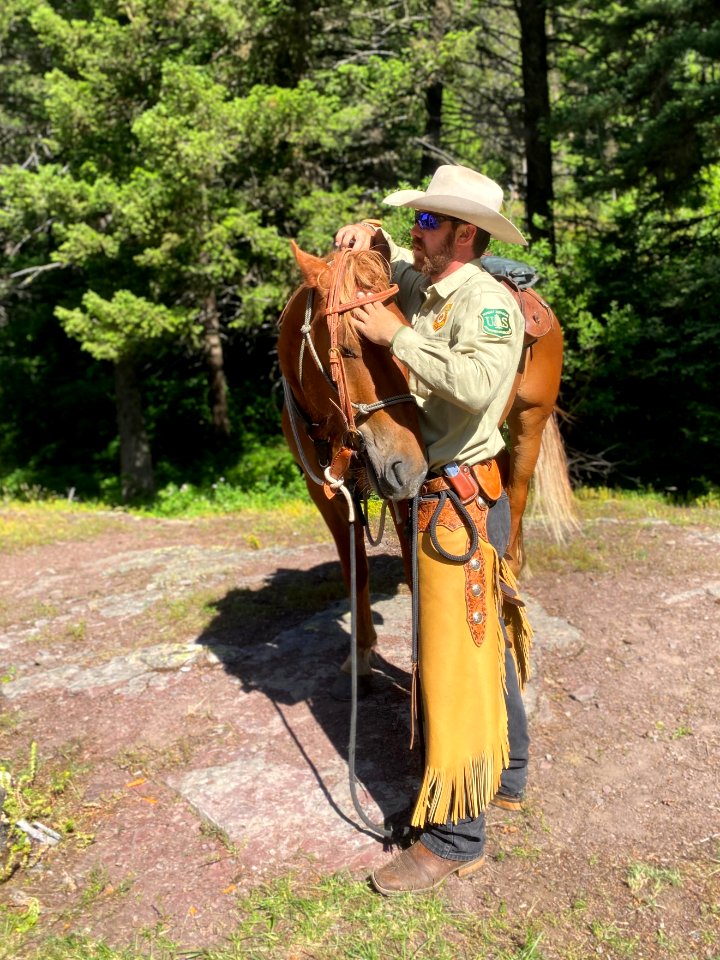 PrepHorseForBackcountry-Flathead-July2020-001