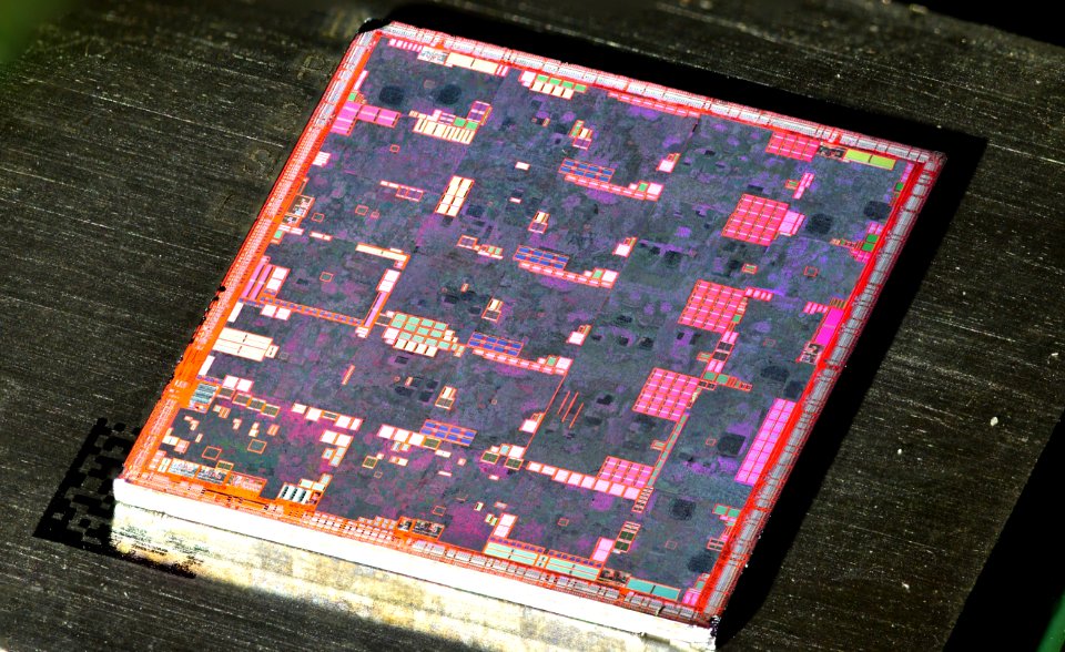 Nvidia NV40 die shot