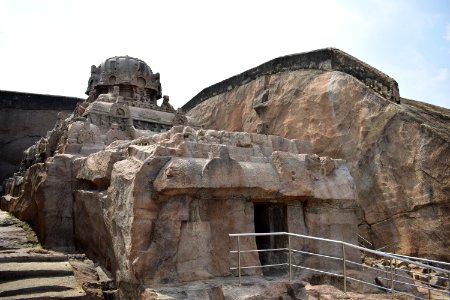 Kalugumalai Vettuvan Koil photo