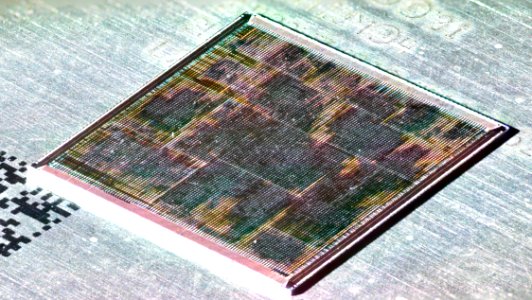 Nvidia NV28 die shot - top metal