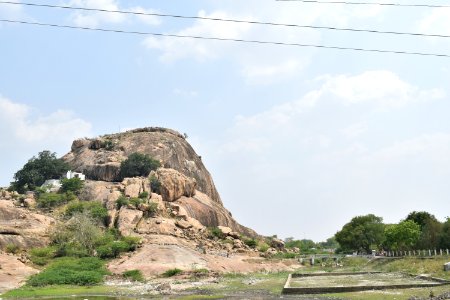 Kalugumalai Vettuvan Koil