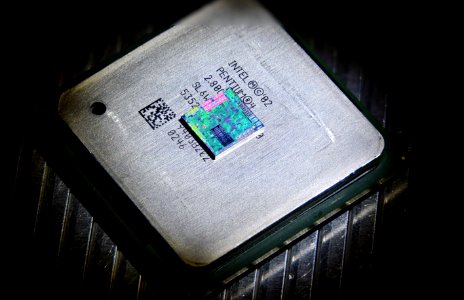 Nvidia GT218 die shot