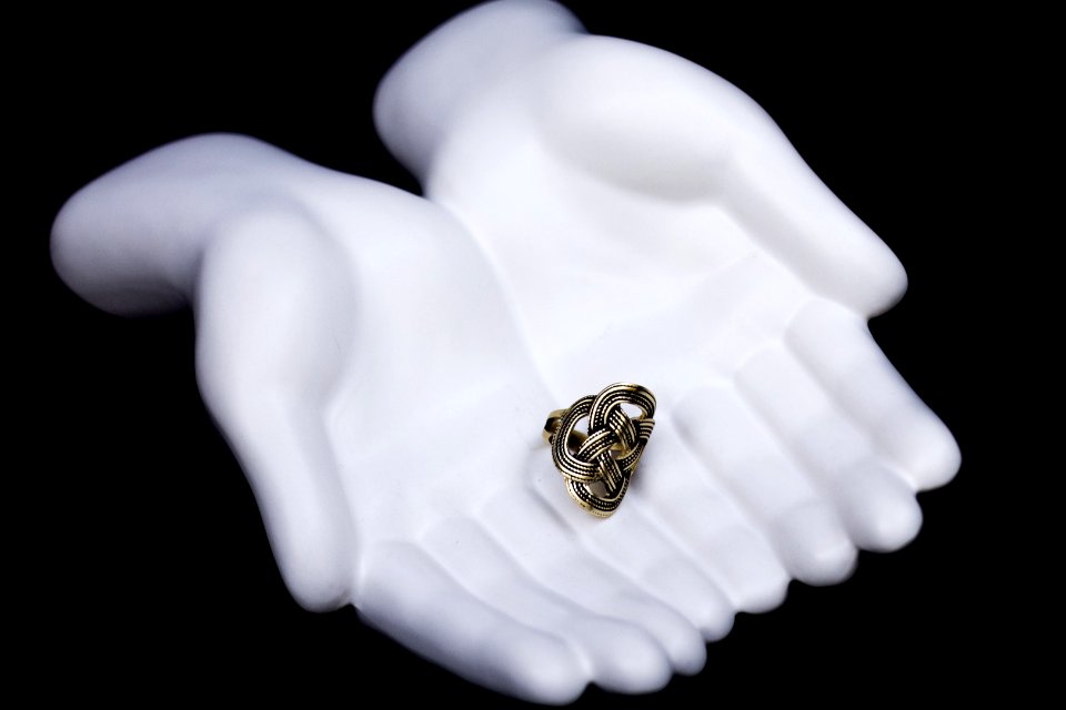 Narcissus Jewerly Website