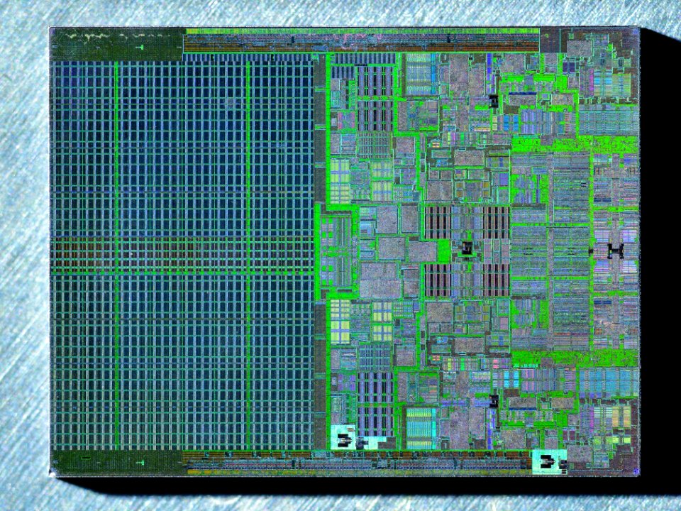 Intel Conroe (Core 2 Duo) die shot
